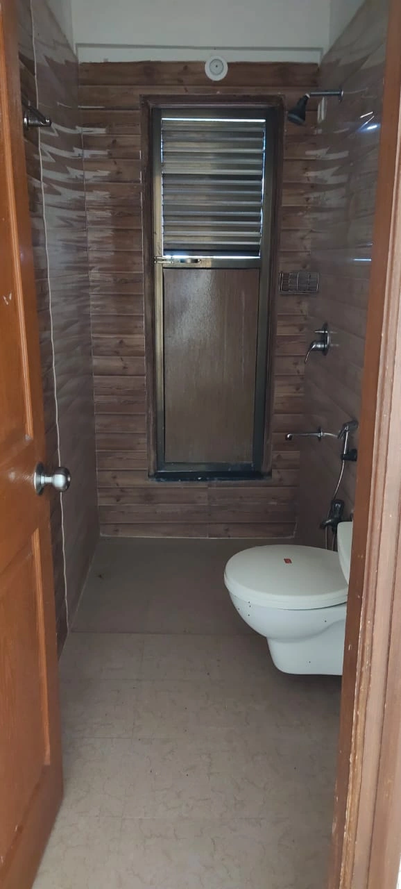 2 BHK Flat for Rent in sethia link view, Goregaon West